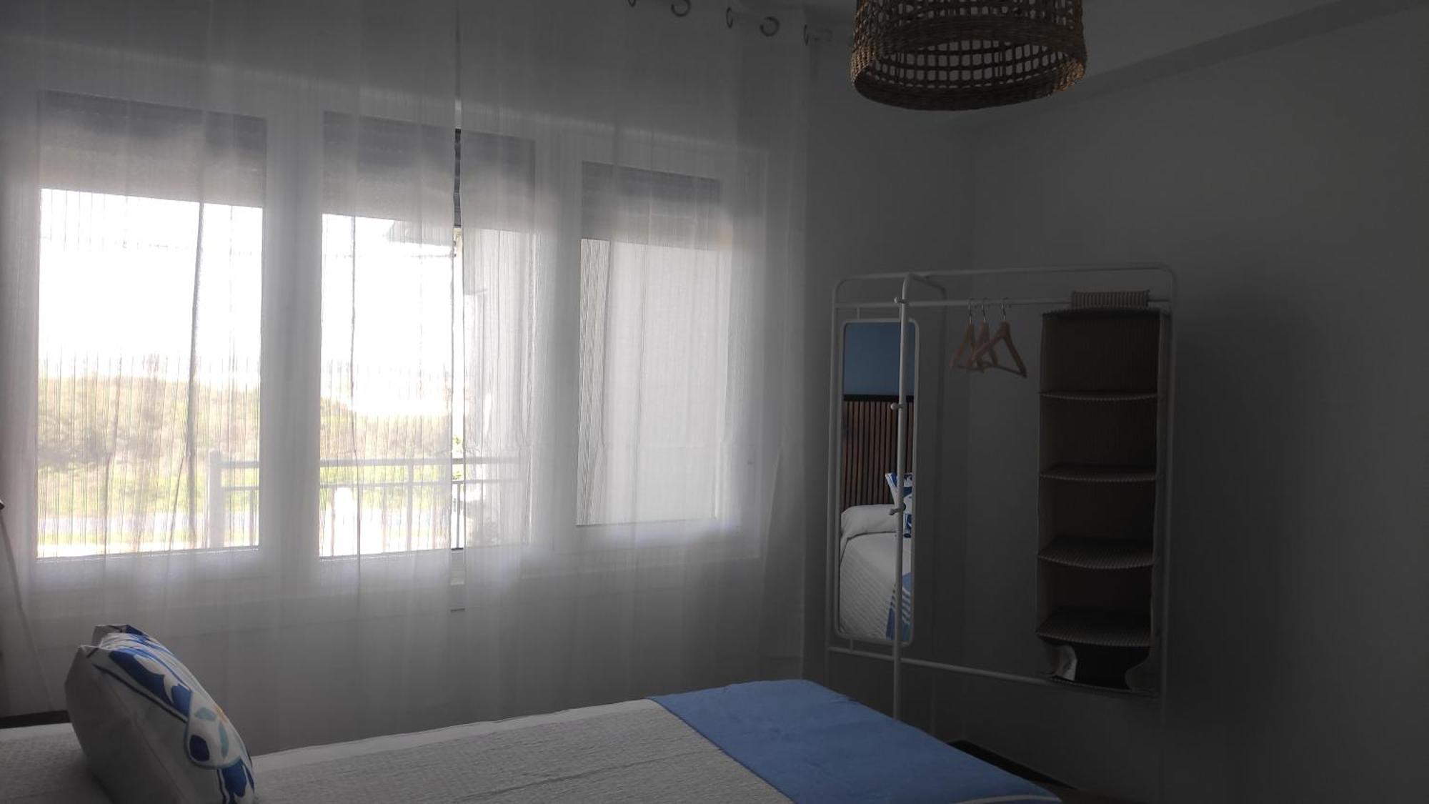 Apartamento O Lago Valdoviño Habitación foto